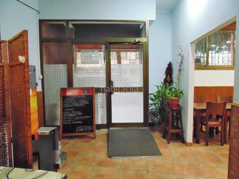 Foto 440d642e-eb0a-420f-a3b0-ed24b5440b73. Location local commercial dans Ajuntament-Maragall Ripollet