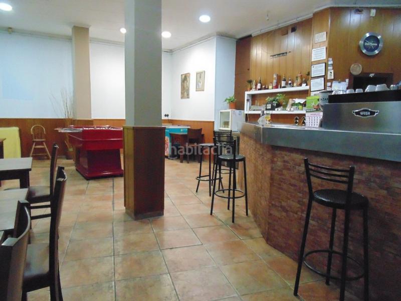 Foto 8adf74b5-f75b-46e2-8176-69174af7ac51. Location local commercial dans Ajuntament-Maragall Ripollet