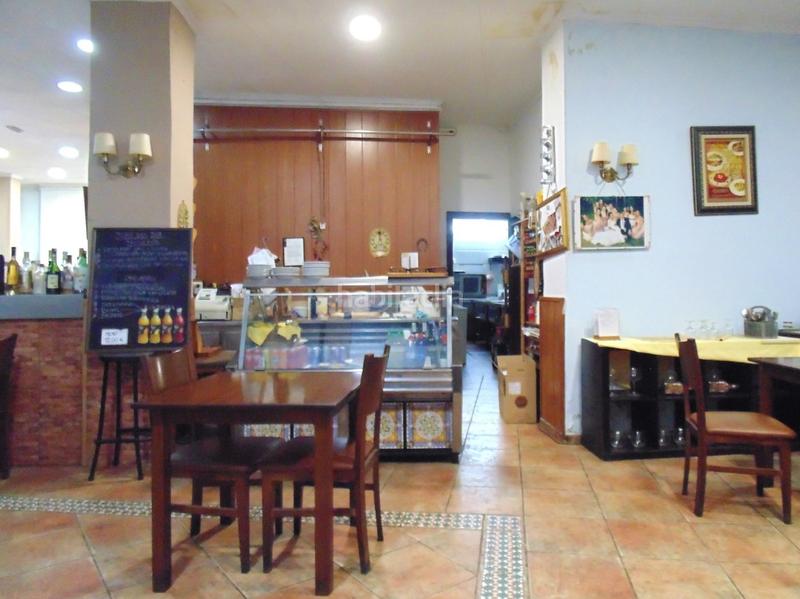 Foto b04dd64c-49c9-4336-81c2-6a0c313ae8e0. Location local commercial dans Ajuntament-Maragall Ripollet