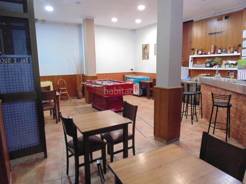 Foto d20cce3d-5ea5-438c-8bcb-d1ce2408ad4a. Location local commercial dans Ajuntament-Maragall Ripollet