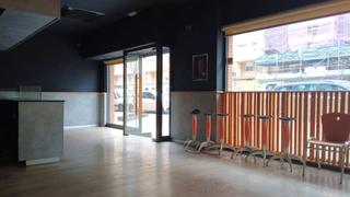Local Comercial a Carrer alfons sala d' 5. Local restaurante en venta