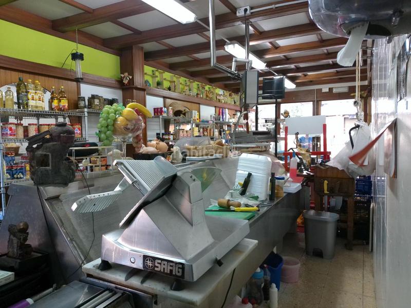 Foto 1bee99c8-3b7d-4f41-9045-f87909fbf44e. Local comercial local en funcionamiento en La Roureda Sabadell