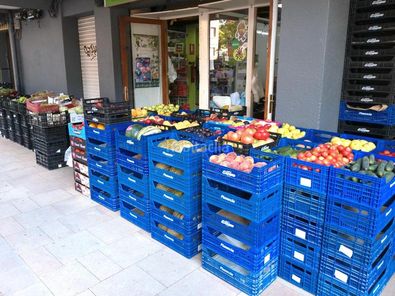Foto 3b22761b-6fc8-4e51-9574-9a89921ab082. Local comercial local en funcionamiento en La Roureda Sabadell