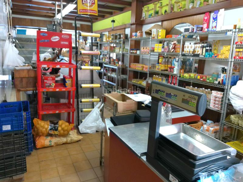 Foto 3f208ea9-2f4c-403c-b053-3d72c2418022. Local comercial local en funcionamiento en La Roureda Sabadell