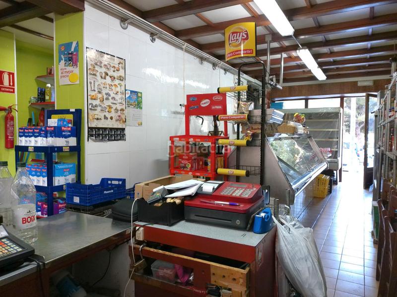 Foto a30869b9-0b6e-4c97-a54a-d49d126d97a5. Local comercial local en funcionamiento en La Roureda Sabadell