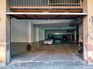 Parking coche en Carrer de lusitnia 23. Plaza de parking en venta