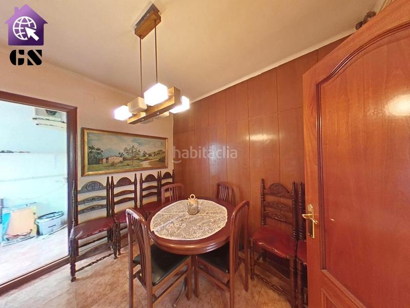 Foto b5f736bf-bb04-4ebb-b045-3591fb6a7e8e. Pis amb calefacció aparcament a Creu de Barberà Sabadell