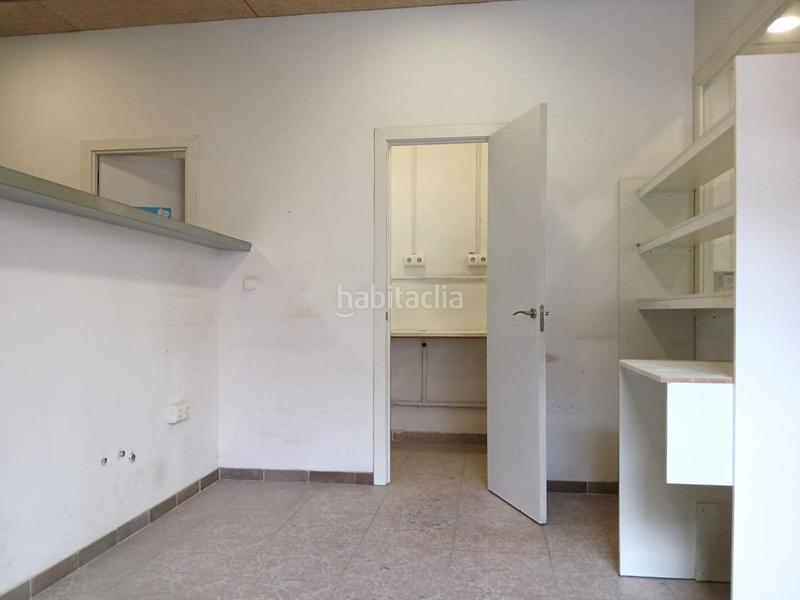 Foto 0cb9ffc1-bb13-42ee-b88d-545ff82410ee. Lloguer local comercial a Sol i Padrís - Sant Oleguer Sabadell