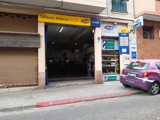 Locale commerciale in Carrer LARRA DE