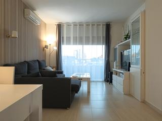 Etagenwohnung in Can Llong. Amplio y luminoso piso en can llong, sabadell