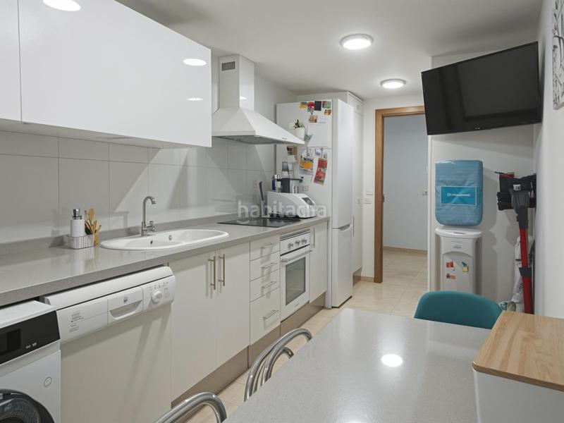 Foto eeef8c9d-0f33-4847-8763-2e48127ddd3e. Flat with heating parking in Can Llong Sabadell