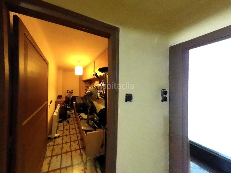 Foto b889f5dd-35e0-4137-a999-beb2fa9d7fae. Casa a Centre Sant Quirze del Vallès