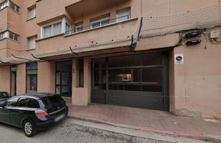Aparcament cotxe a Carrer Carrer de Covadonga 520