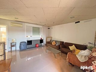 Semi detached house  Carrer de la mola. Magnífica casa en venta en ca noriach, sabadell