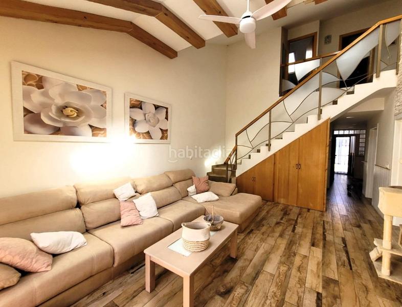 Foto 39a86644-bf72-4a0a-a80e-6d5fff09bc06. Casa adosada adosado en venta en San Gabriel . en Alicante