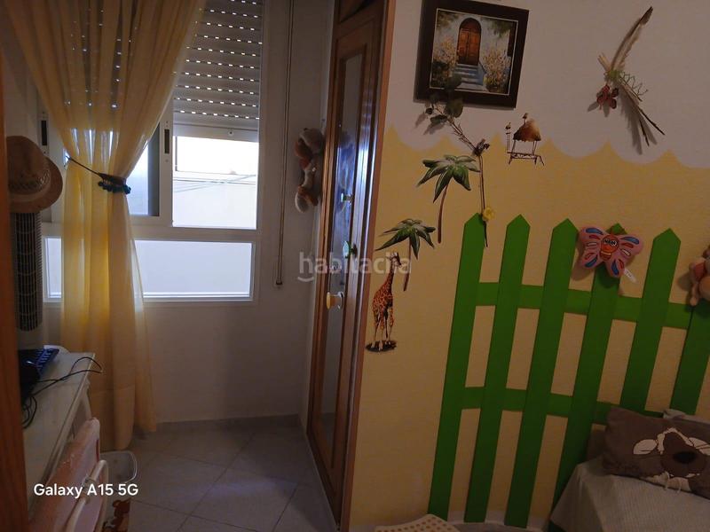 Foto 30fb9fb0-854d-413f-b60c-70e22a4f70e5. Alquiler apartamento  con vistas al mar en Alicante