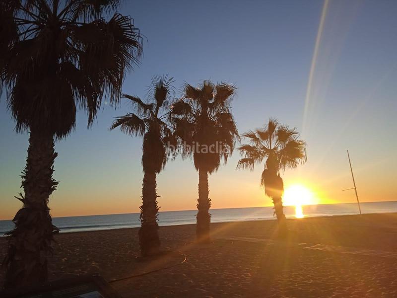 Foto b4d0aa4b-22b2-43e6-a4a9-3a97ec4d96bc. Alquiler apartamento  con vistas al mar en Alicante