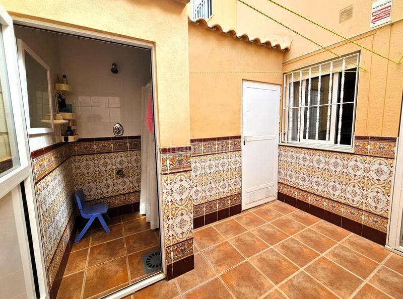 Foto 289e82cf-159a-4d78-bcf1-6a27312e061e. Rent semi detached house with heating parking pool in Elche / Elx