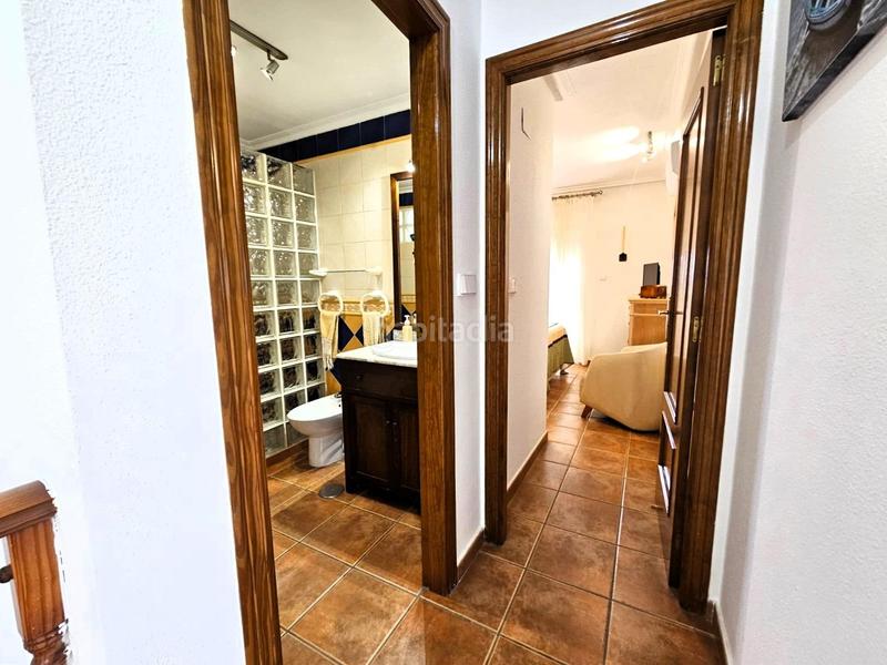 Foto bc6ed8ab-1ab4-4504-8097-dd4ac8fb66a3. Rent semi detached house with heating parking pool in Elche / Elx