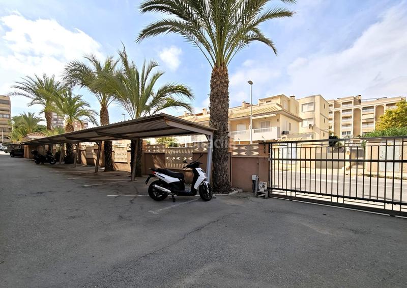 Foto 3d7369cd-2f61-4809-bdf5-3651f44e5c9d. Affitto appartamento con parcheggio piscina in Los Arenales del Sol Elche / Elx
