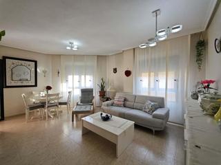 Etagenwohnung  Calle sotavento. Piso en el altet en esquina, con balcón y excelente iluminación.