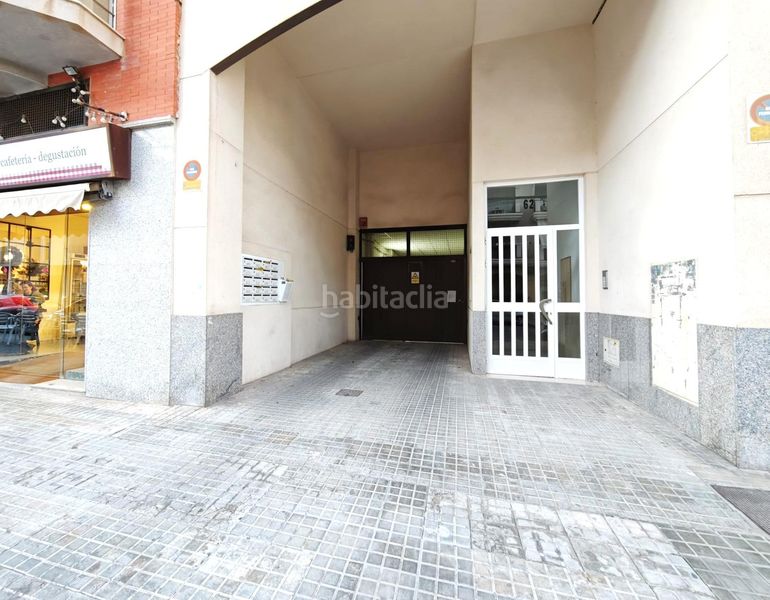Foto e800ca28-11f6-4706-a06f-9c7a4874fbb9. Aparcament cotxe a El Altet Elche / Elx
