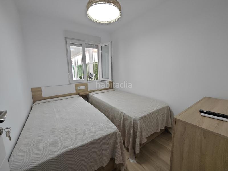 Foto 18ea757b-a73c-49ac-bdad-bc79499de402. Rent semi detached house in Playa Tamarit-Playa Lissa Santa Pola