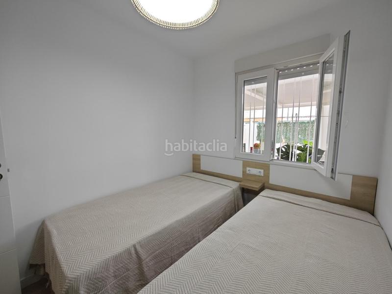 Foto c4193f08-7818-4d98-87cb-c1ae38dd284b. Lloguer casa adossada a Playa Tamarit-Playa Lissa Santa Pola