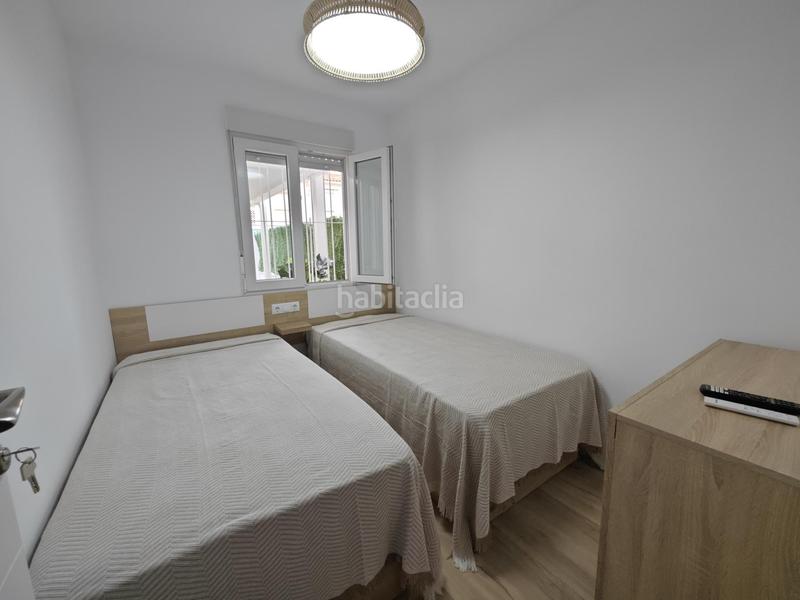 Foto d563ef28-93c4-4839-8276-ca04d02f66c4. Lloguer casa adossada a Playa Tamarit-Playa Lissa Santa Pola