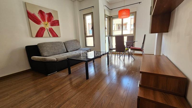 Foto 0b80abb4-8ce9-4178-805b-b01287364fc3. Lloguer apartament a El Altet Elche / Elx