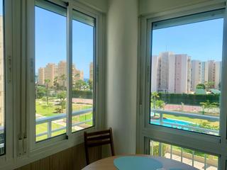 Alquiler Apartamento en Calle calle músico agustín bertomeu, 4