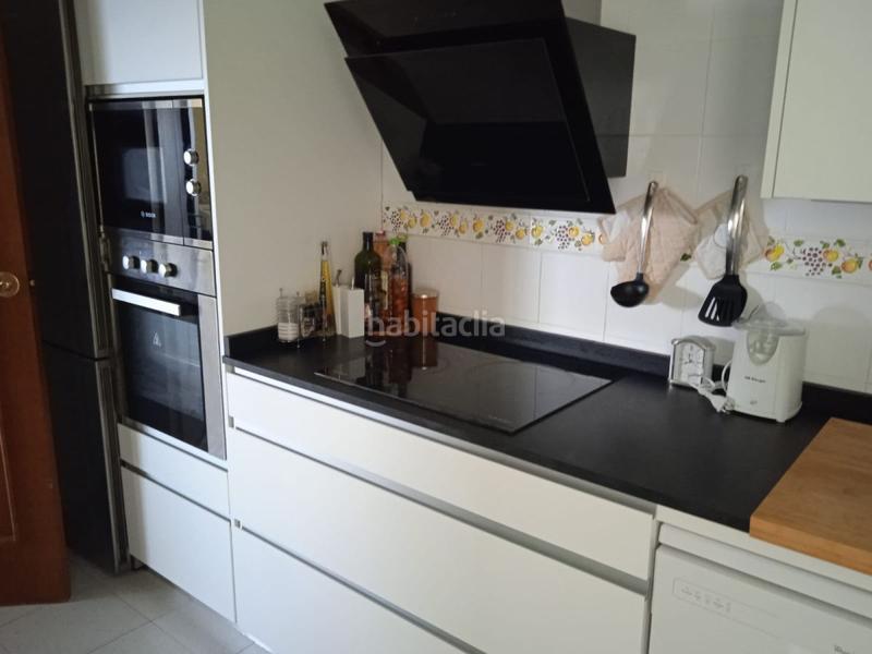 Foto b4ba8600-2b1b-46ef-b64e-4dc470353150. Rent apartment in calle calle musico anton roch 1 in Alicante