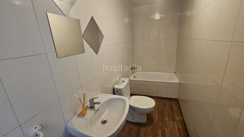 Foto 47c9ad2e-fb06-4f13-a25a-4adfadebbbe1. Alquiler local comercial se alquila local comercial en El Altet disponible a partir de octubre de 2025. en Elche / Elx