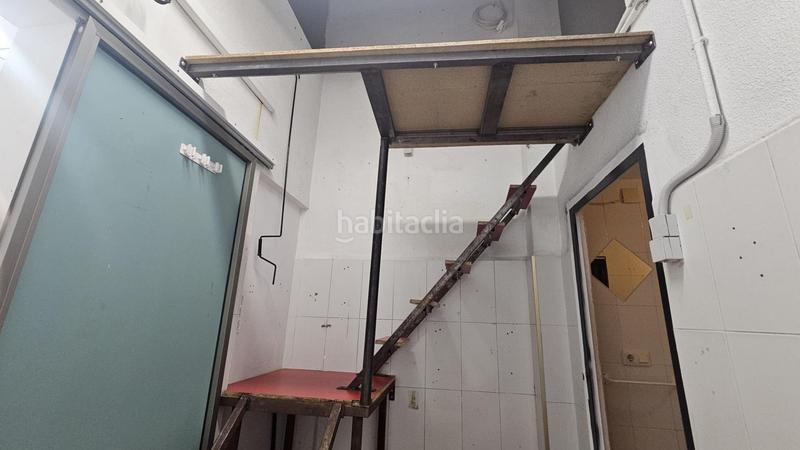 Foto f245c9c6-a5d7-49fa-9491-f76e88b7130e. Alquiler local comercial se alquila local comercial en El Altet disponible a partir de octubre de 2025. en Elche / Elx