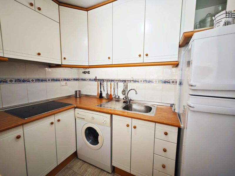 Foto df680fff-b04a-4b1d-9822-c457df9ce346. Lloguer apartament amb piscina a Los Arenales del Sol Elche / Elx