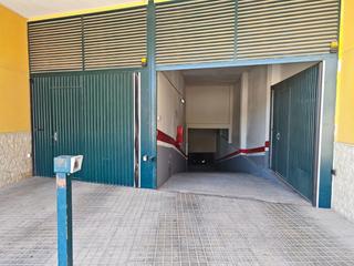 Parking coche en El Altet