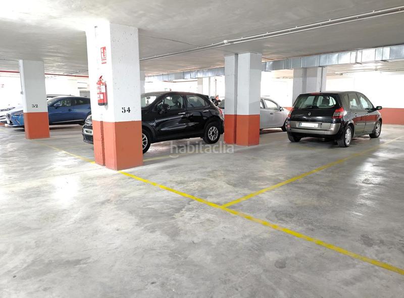 Foto 2c916fb9-9a97-40d2-94d3-edfb1edfe48a. Alquiler piso alquiler larga duracion, 3d, garaje, zona de el corte ingles elche en Elche / Elx