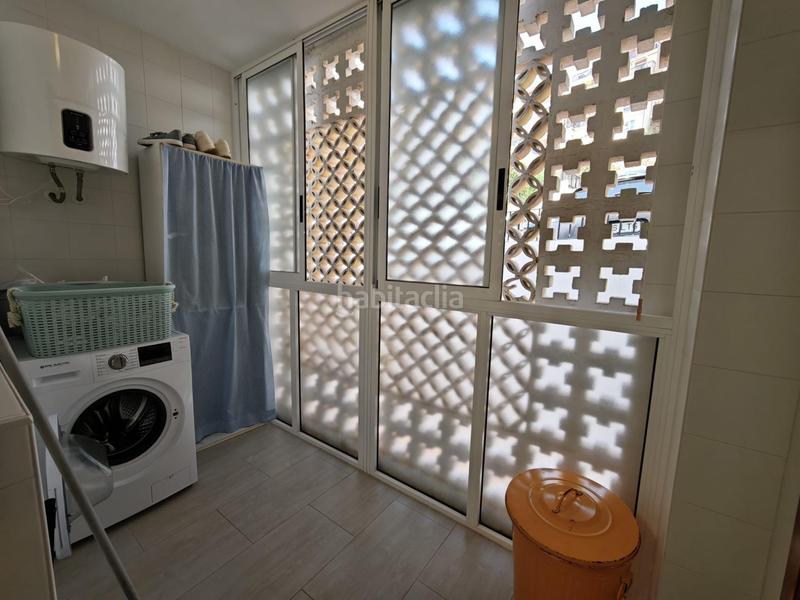 Foto 99f01a41-e7a0-413b-8ab0-d1afe321ece5. Rent flat with parking in calas Santa Pola este Santa Pola