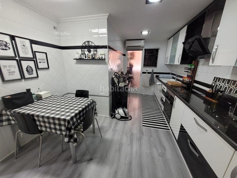 Foto f8d6a3d2-dd23-4558-84b5-ad86e3babcf6. Appartamento con riscaldamento parcheggio in Santo Domingo Alicante