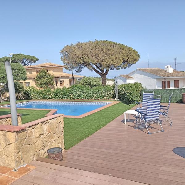 Foto d94f7929-ade5-4c8b-9bd8-ecd270054ee8. Chalet with heating parking pool in Fenals Platja d´Aro