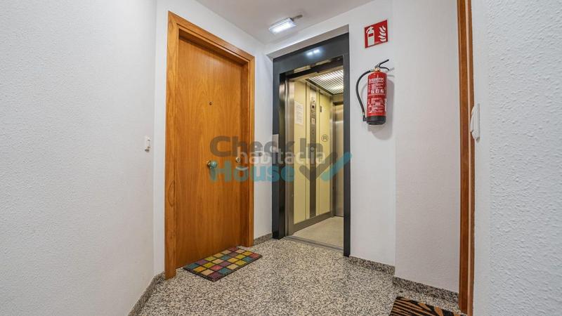 Foto 8656704c-f645-4cfb-98b4-5076cc7cb133. Apartament amb calefacció aparcament a Eixample Sant Feliu de Guíxols
