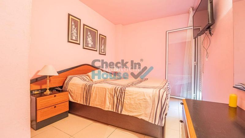 Foto cd06f290-5c8c-47cd-8aa4-195e613a2afc. Apartament amb calefacció aparcament a Eixample Sant Feliu de Guíxols