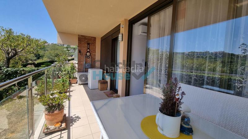 Foto 0ed6607d-fe3a-4c83-9be3-c95717c66af9. Apartamento planta baja en sagaro completamente reformada en Sant Feliu de Guíxols