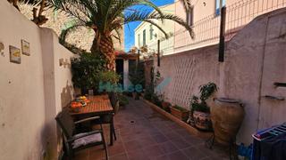 Casa adossada  De sant isidre. Casa de pueblo en el centro