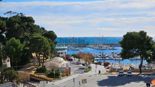 Apartament  Carretera de palamós. Apartamento reformado con vistas a mar