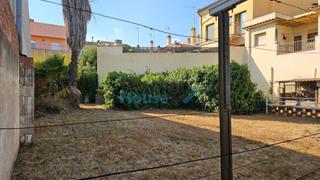 Masia a Vilartagues-Tueda de Dalt. Casa de pueblo cerca del centro