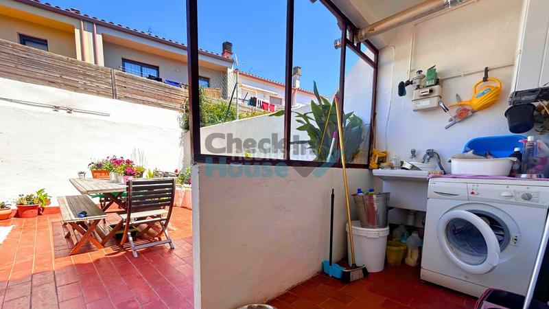 Foto 74b2cc14-32bb-44e5-a1ca-dd0a8260f218. Casa adosada casa soleada moderna con garaje en Piverd-Vila-Seca-Bruguerol Palafrugell