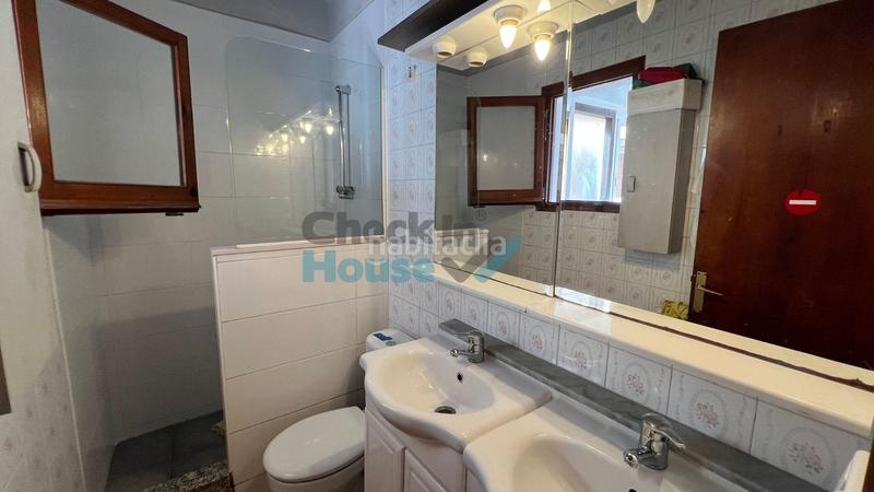 Foto 60076a6f-b88a-4f42-8371-b056c9c04ac2. Casa adossada amb calefacció aparcament a Tueda Sant Feliu de Guíxols