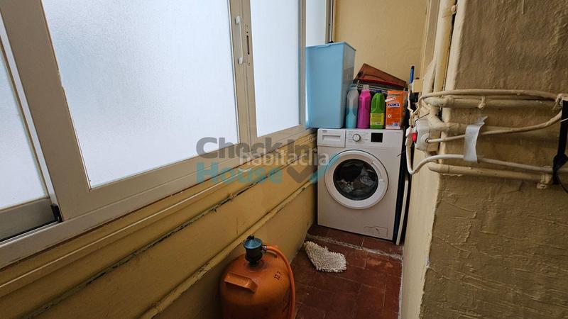 Foto 4c223289-ea25-48c2-bf2d-6ebd61821a3a. Piso  centro en la zona de la estación en Tueda Sant Feliu de Guíxols