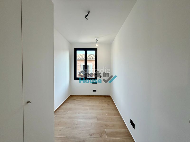 Foto 2f61b47a-6cd1-41cc-aa29-5487dbbc8432. Àtic amb calefacció aparcament piscina a Poble Calonge